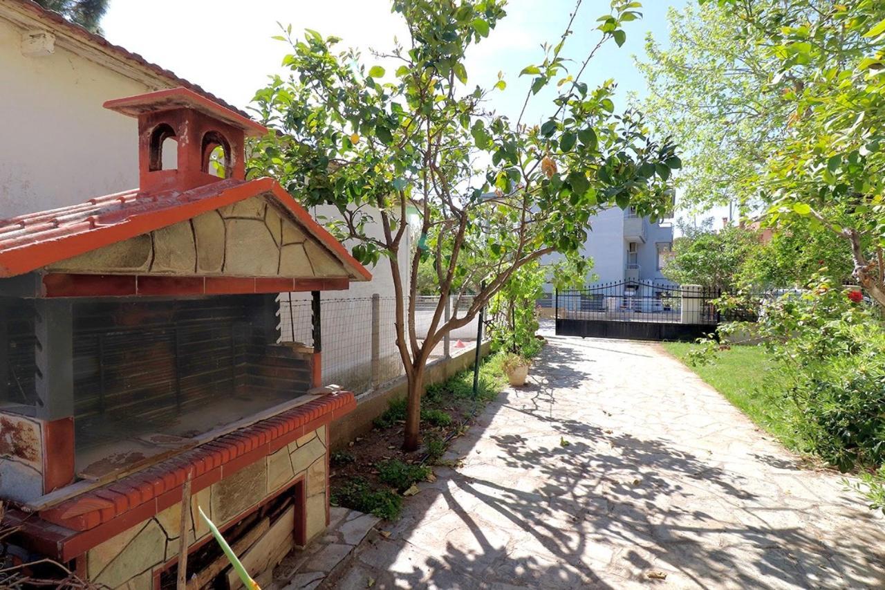 Vila Nikiti Family House Exteriér fotografie